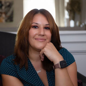 Meet your Posher, Irene